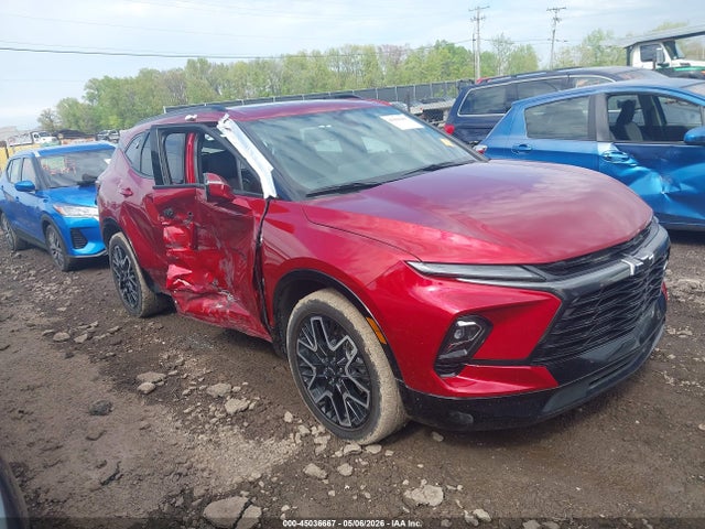 Salvage Chevrolet Blazer Image