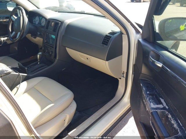 Chrysler 300 Touring