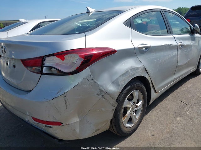 Hyundai ELANTRA Se
