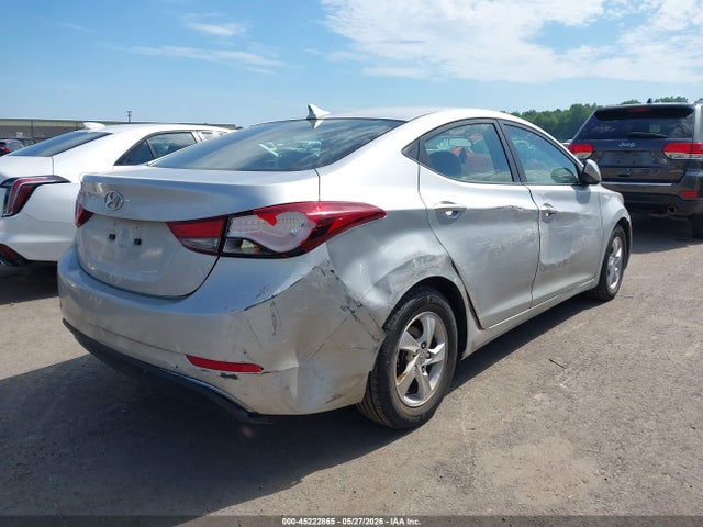 Hyundai ELANTRA Se