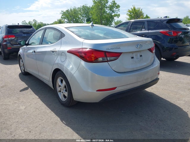Hyundai ELANTRA Se