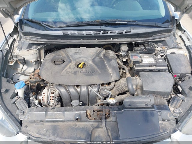 Hyundai ELANTRA Se