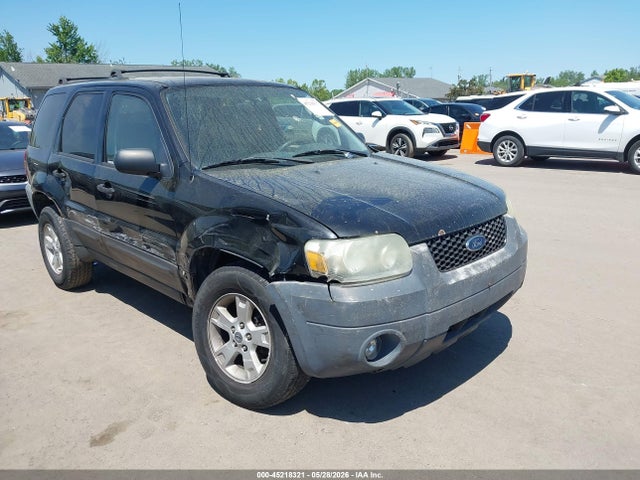 Salvage Ford Escape Image