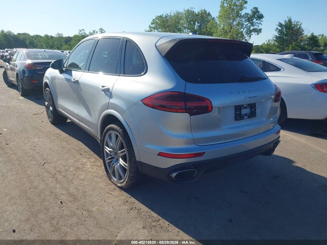 Porsche Cayenne Platinum Edition