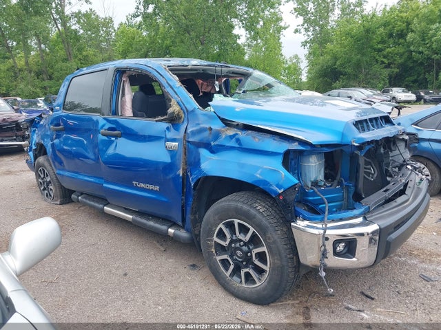Toyota Tundra Sr5 5.7l V8