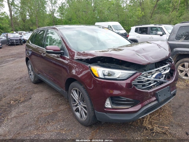 Ford Edge Titanium