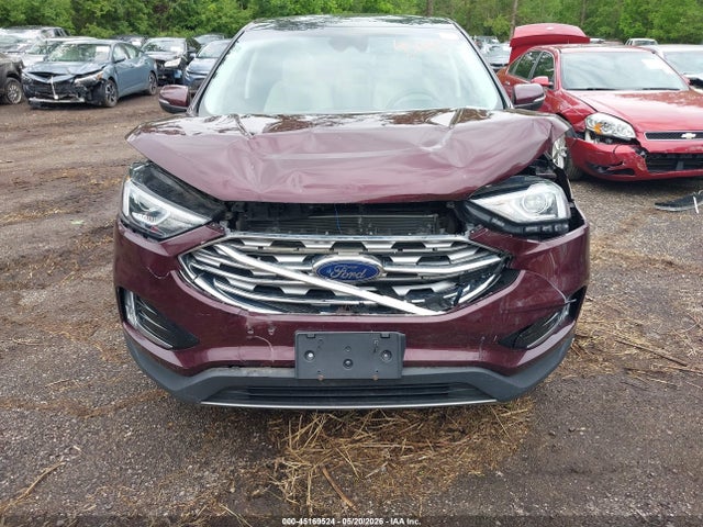 Ford Edge Titanium