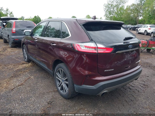 Ford Edge Titanium