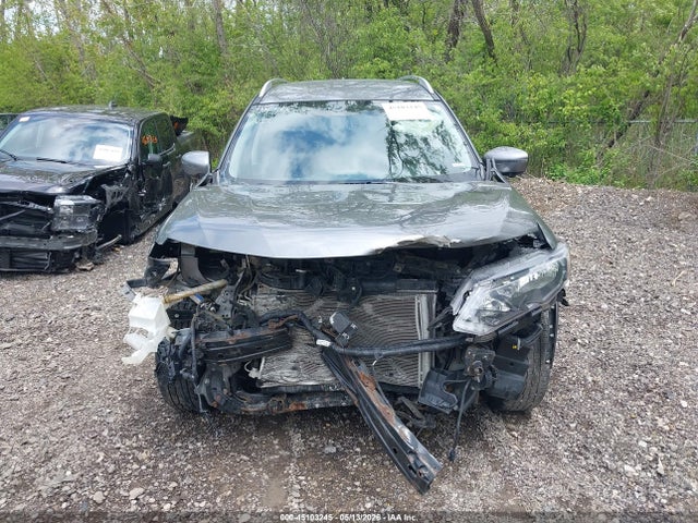 Nissan Rogue Sv