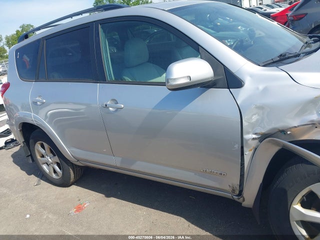 Toyota RAV4 Limited