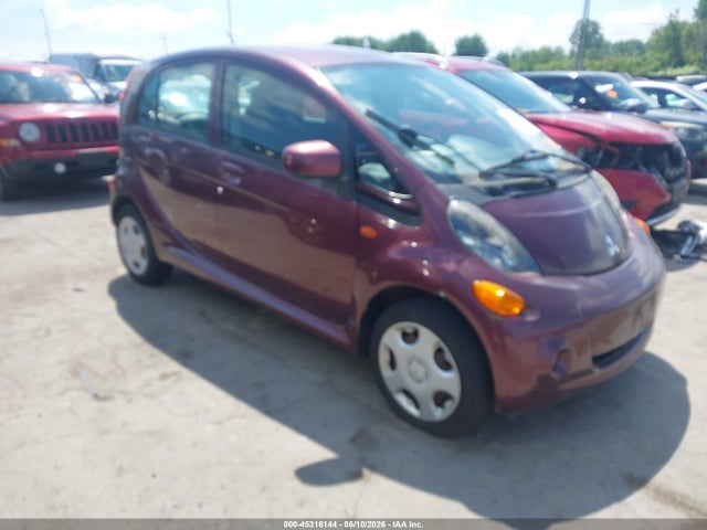 Salvage Mitsubishi i-MiEV Image