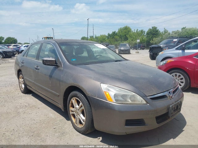 Salvage Honda Accord Image