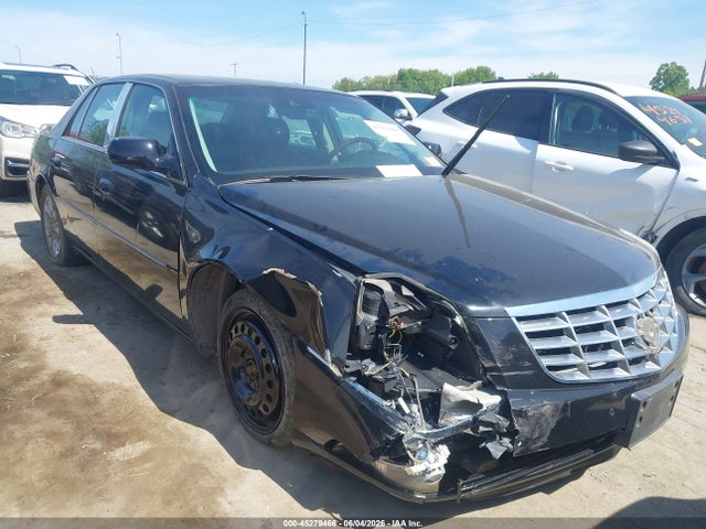 Salvage Cadillac DTS Image