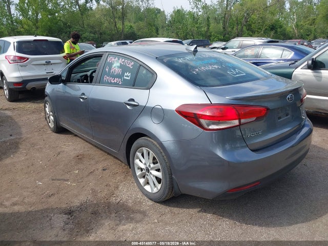 Kia Forte S