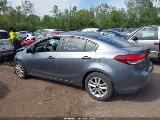 Kia Forte S