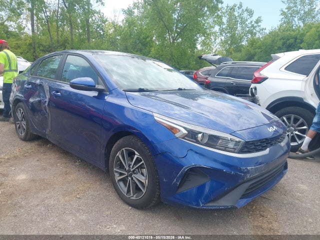 Salvage Kia Forte Image