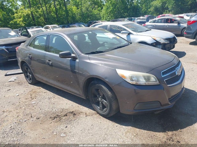 Salvage Chevrolet Malibu Image