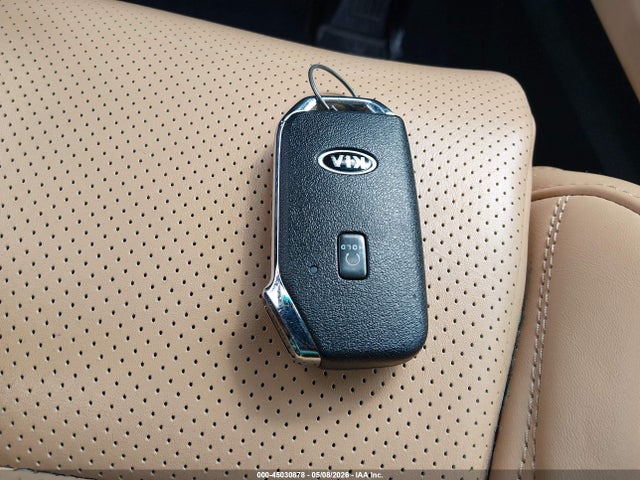 Kia Cadenza Limited