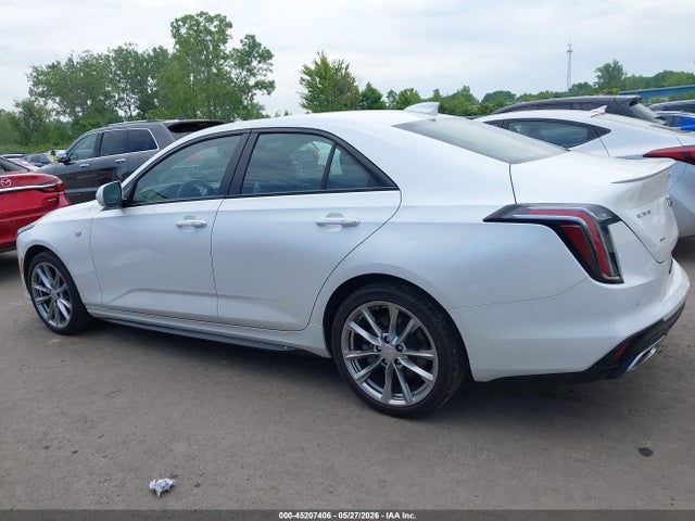 Cadillac CT4 Sport