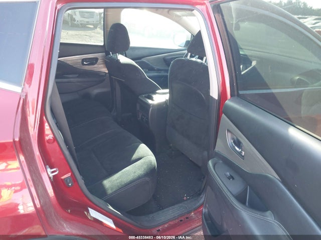 Nissan Murano S