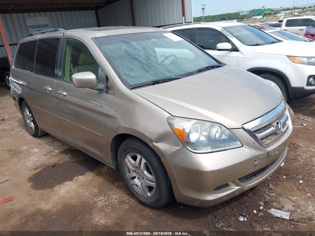 Salvage Honda Odyssey Image