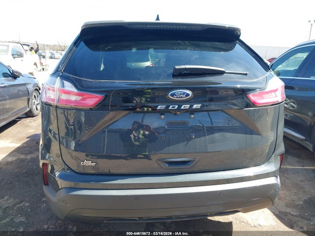 Ford Edge Se