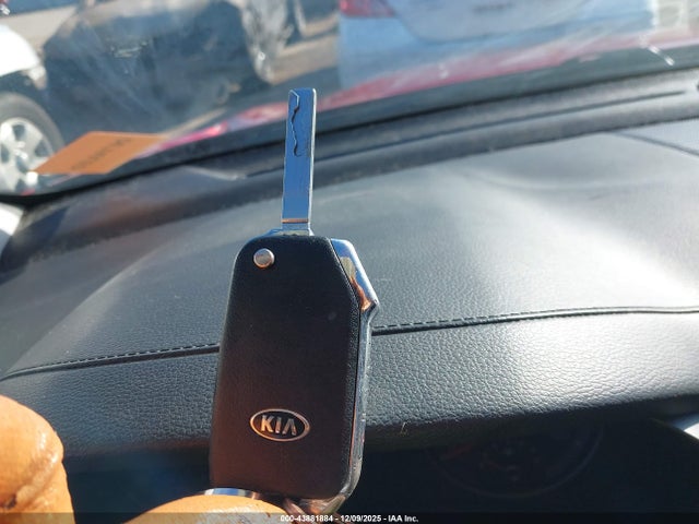 Kia Forte Lxs