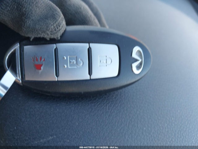 INFINITI Qx