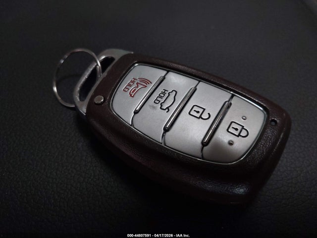 Hyundai ELANTRA Limited