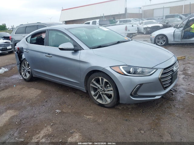 Salvage Hyundai ELANTRA Image