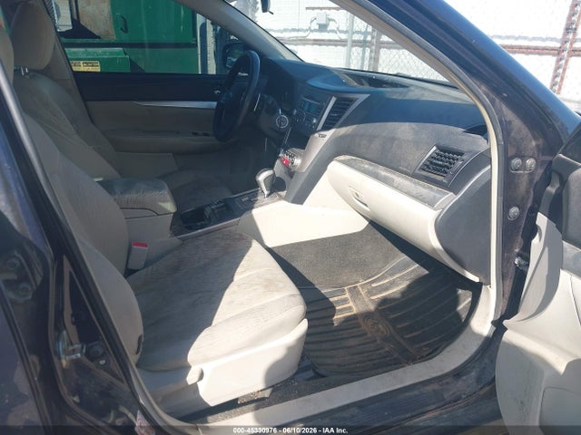 Subaru Outback 2.5i