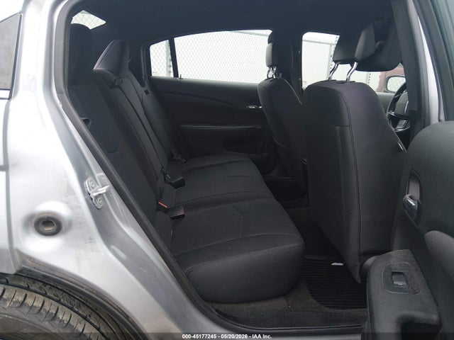 Chrysler 200 Lx