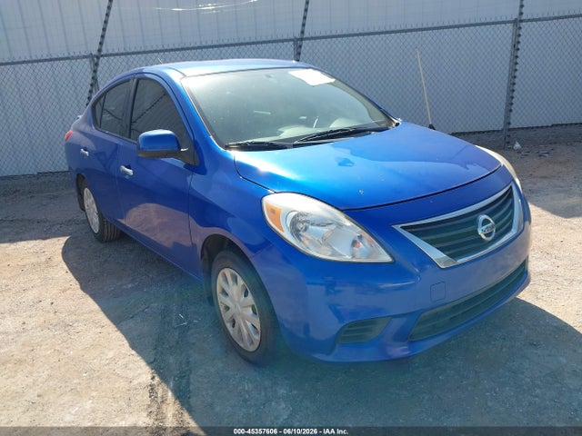 Salvage Nissan Versa Image