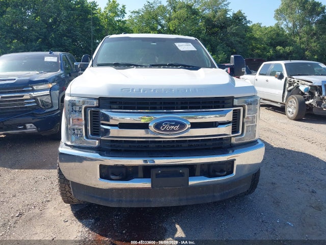 Ford F-250 Xl