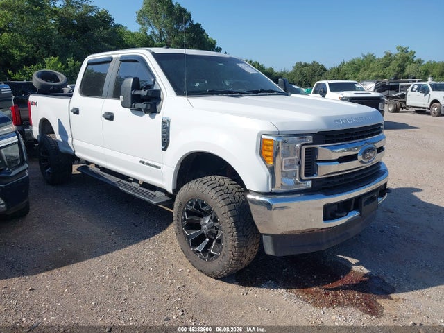 Salvage Ford F-250 Image