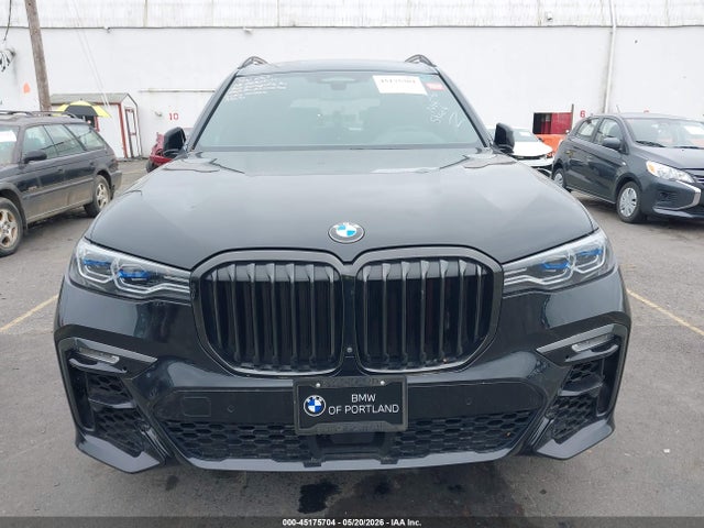 BMW X Series M50i