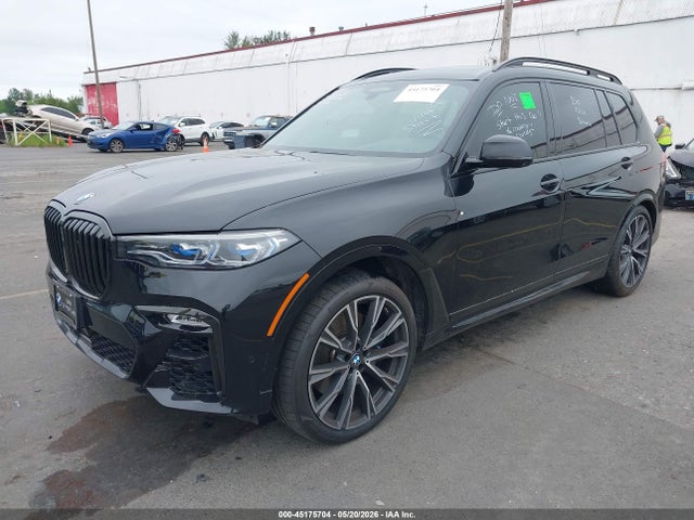 BMW X Series M50i