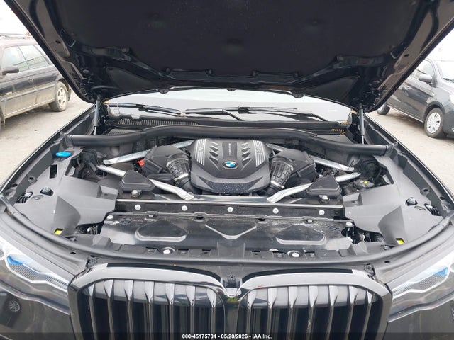 BMW X Series M50i