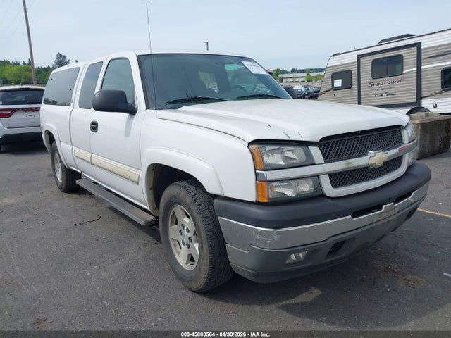 Salvage Chevrolet Silverado 1500 Image