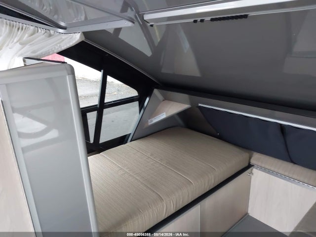 Safari Condo Alto