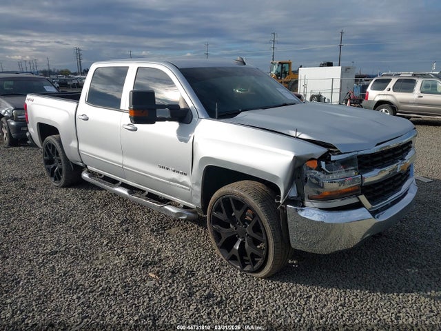 Salvage Chevrolet Silverado 1500 Image