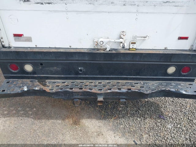 Ford E-350 Standard