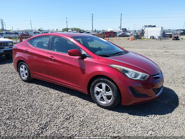 Salvage Hyundai ELANTRA Image