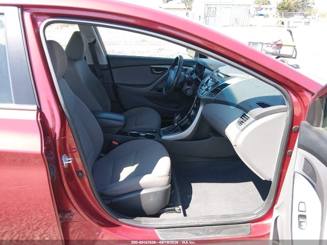 Hyundai ELANTRA Se