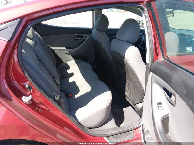Hyundai ELANTRA Se