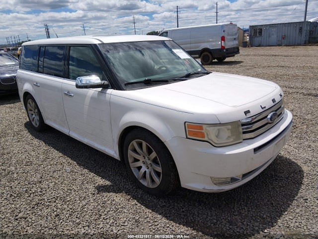 Salvage Ford Flex Image