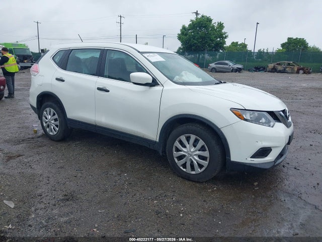Salvage Nissan Rogue Image
