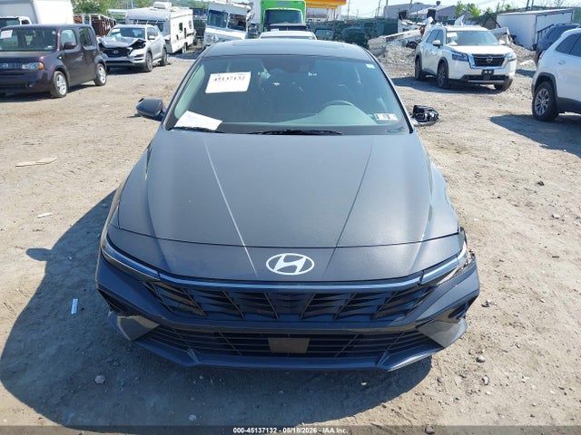 Hyundai ELANTRA Sel