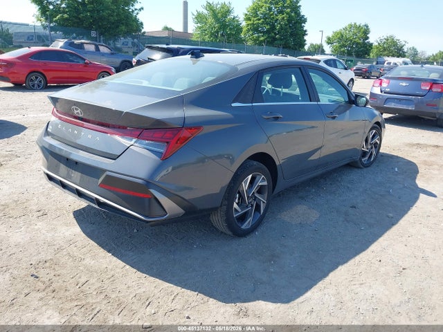 Hyundai ELANTRA Sel
