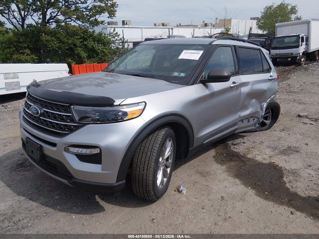 Ford Explorer Xlt
